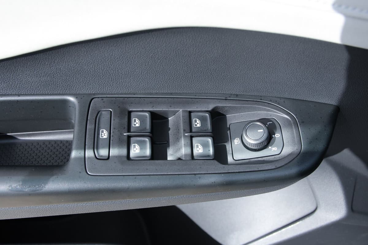 2026 Volkswagen Taos - Image 12