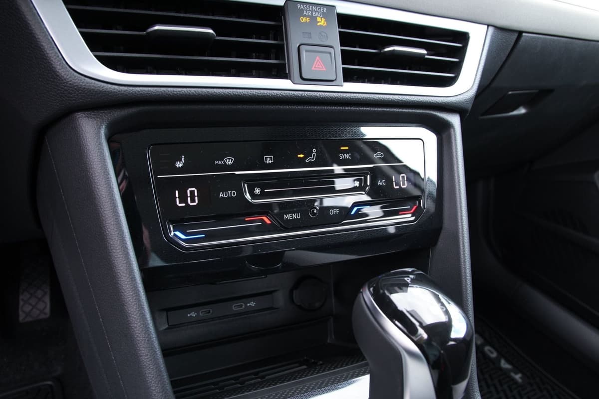 2026 Volkswagen Taos - Image 19