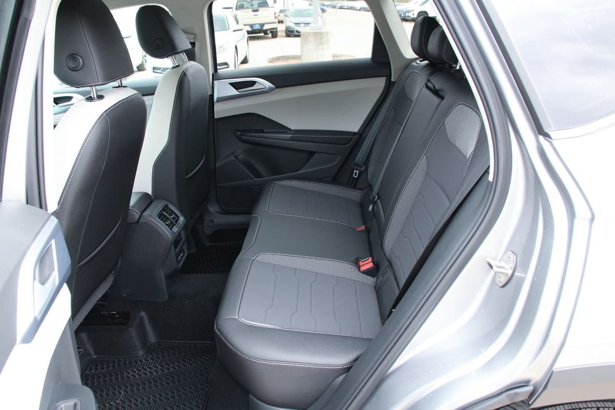 2026 Volkswagen Taos - Image 25
