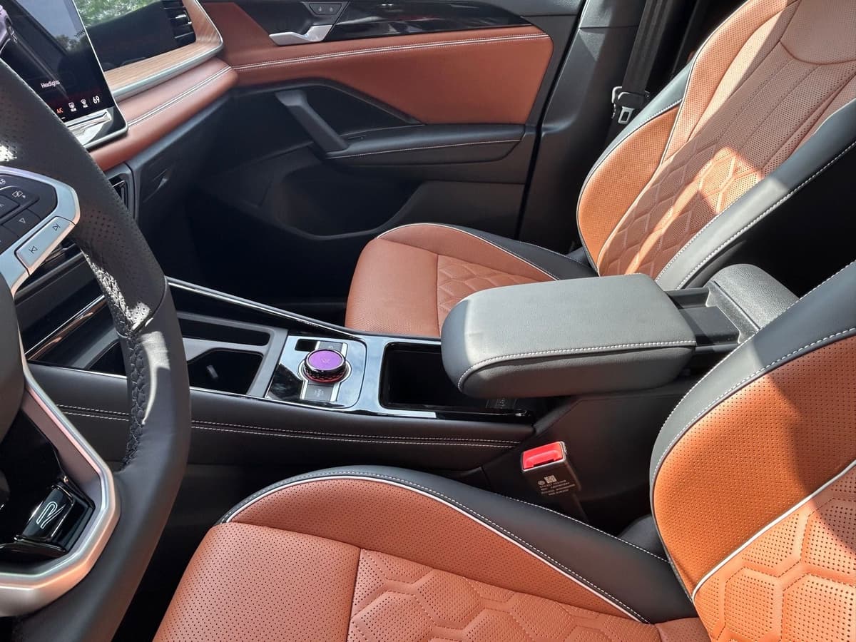 2026 Volkswagen Tiguan - Image 9