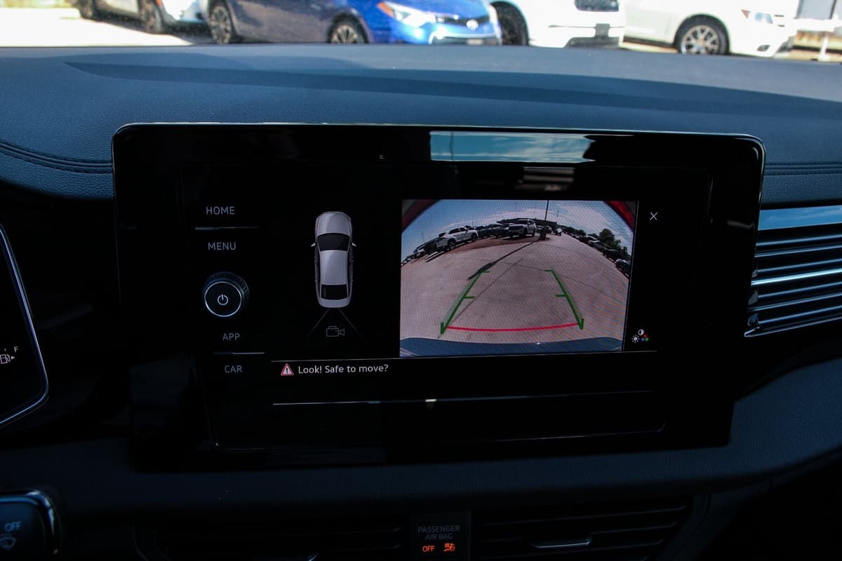 2026 Volkswagen Jetta - Image 13