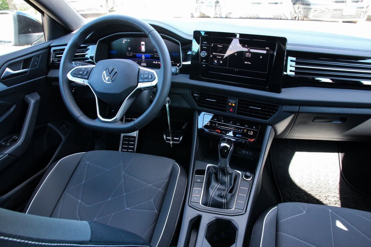 2026 Volkswagen Jetta - Image 22