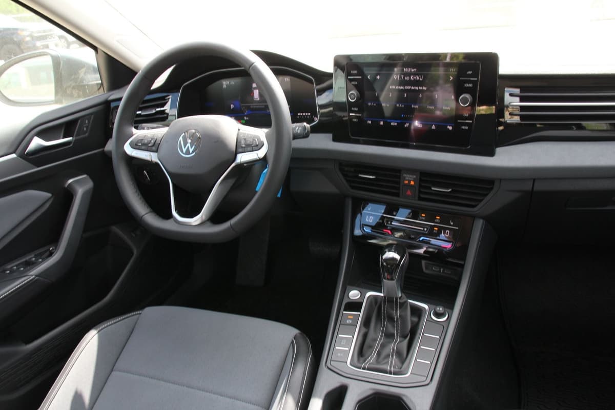 2026 Volkswagen Jetta - Image 14