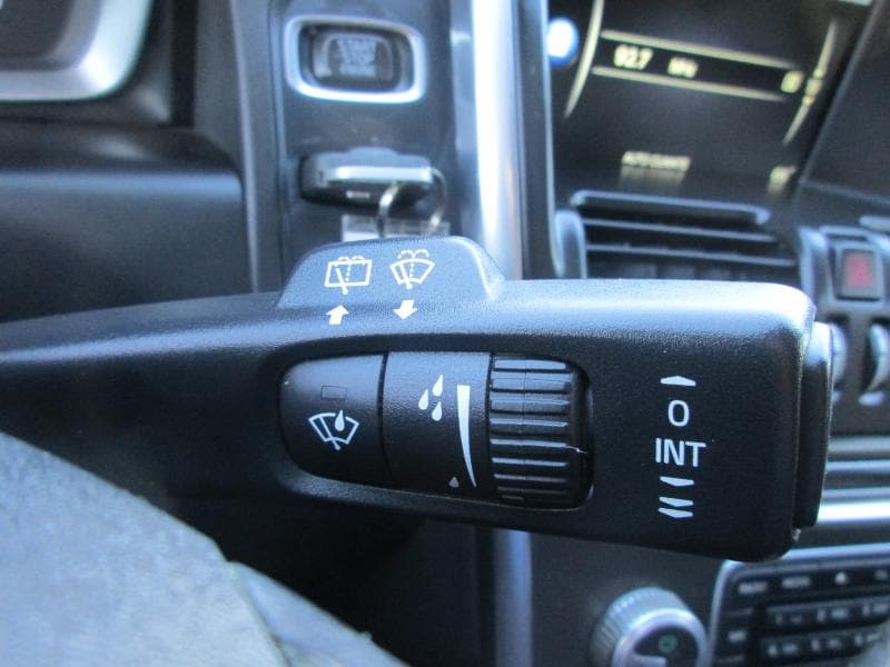 2016 Volvo XC60 - Image 17