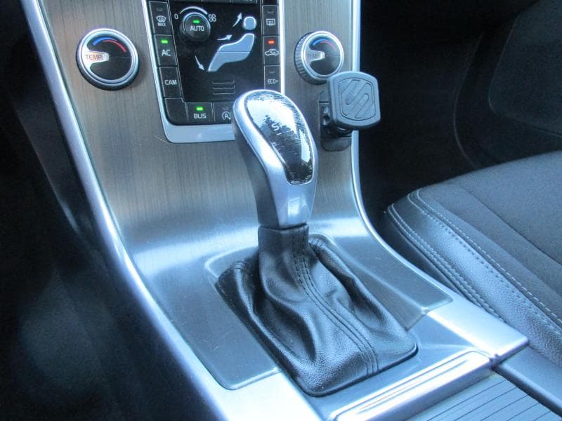 2016 Volvo XC60 - Image 18