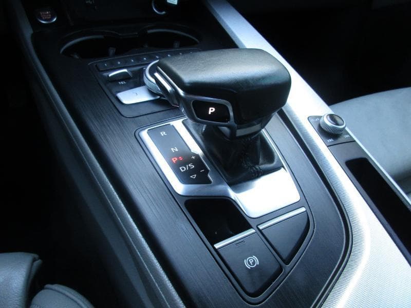 2018 AUDI A4 - Image 20