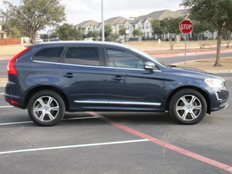 2015 Volvo XC60 - Image 4