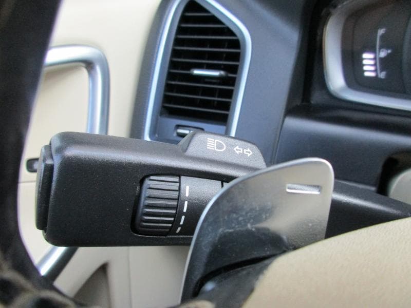 2015 Volvo XC60 - Image 16