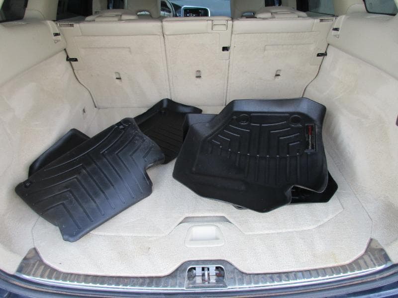 2015 Volvo XC60 - Image 40