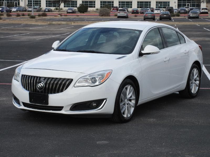 2016 Buick Regal - Image 1