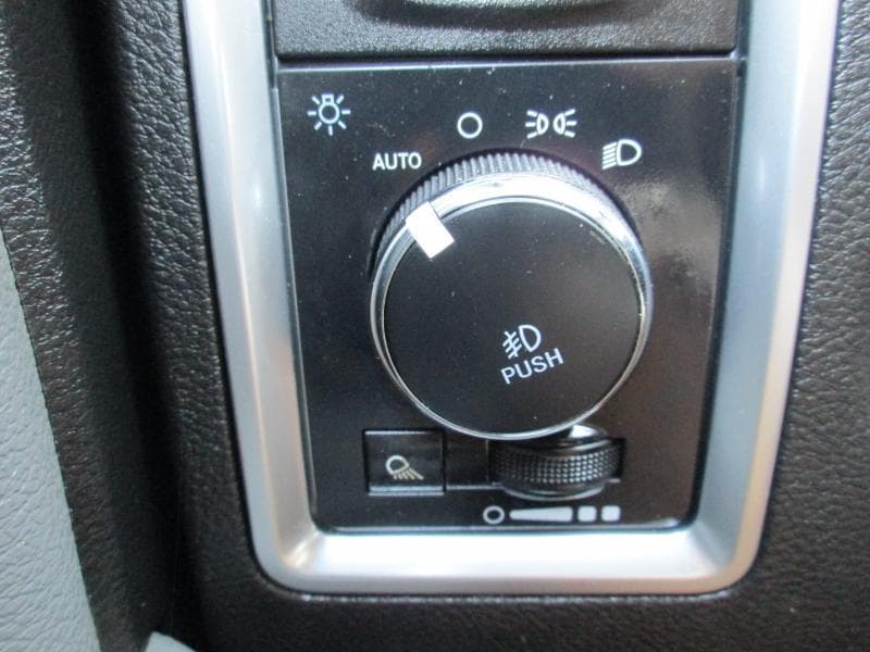 2019 Ram 1500 - Image 25