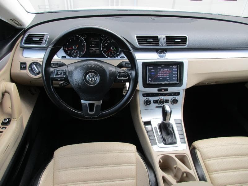 2014 VOLKSWAGEN CC - Image 8