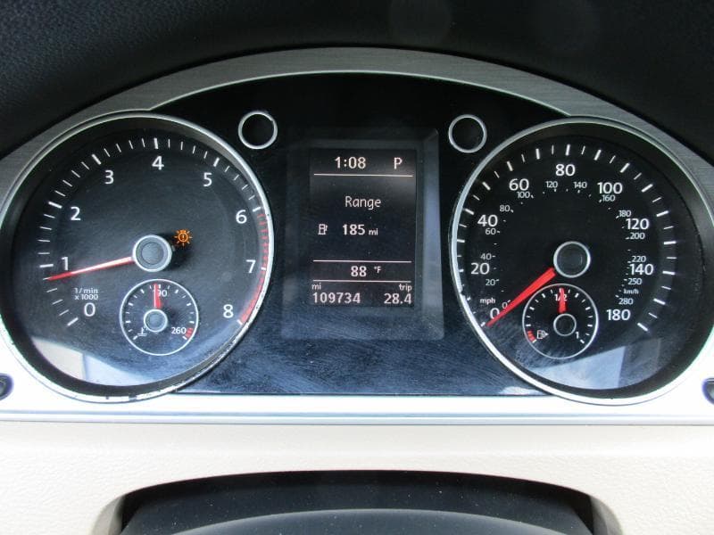 2014 VOLKSWAGEN CC - Image 11