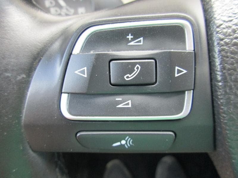 2014 VOLKSWAGEN CC - Image 13