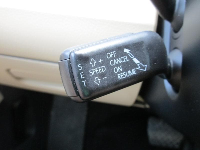 2014 VOLKSWAGEN CC - Image 18