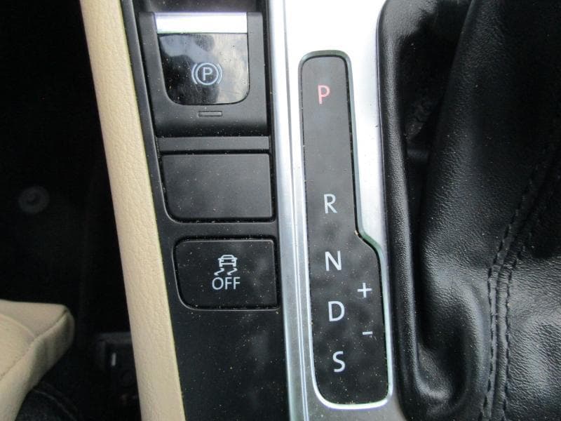 2014 VOLKSWAGEN CC - Image 20