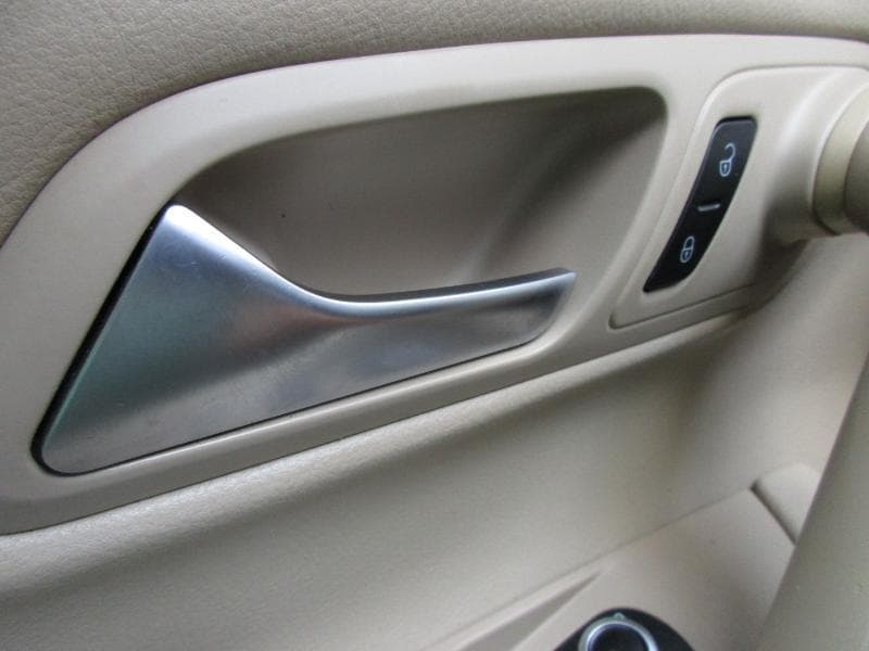 2014 VOLKSWAGEN CC - Image 26