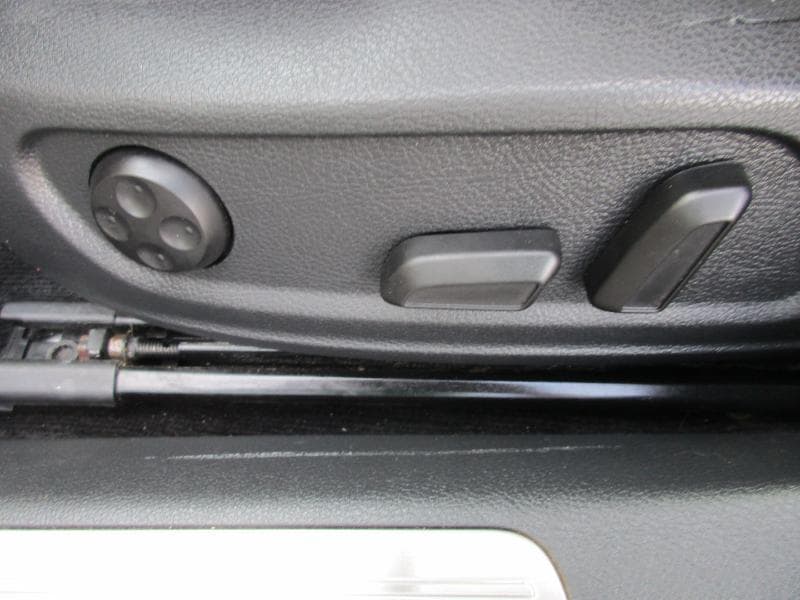 2014 VOLKSWAGEN CC - Image 28