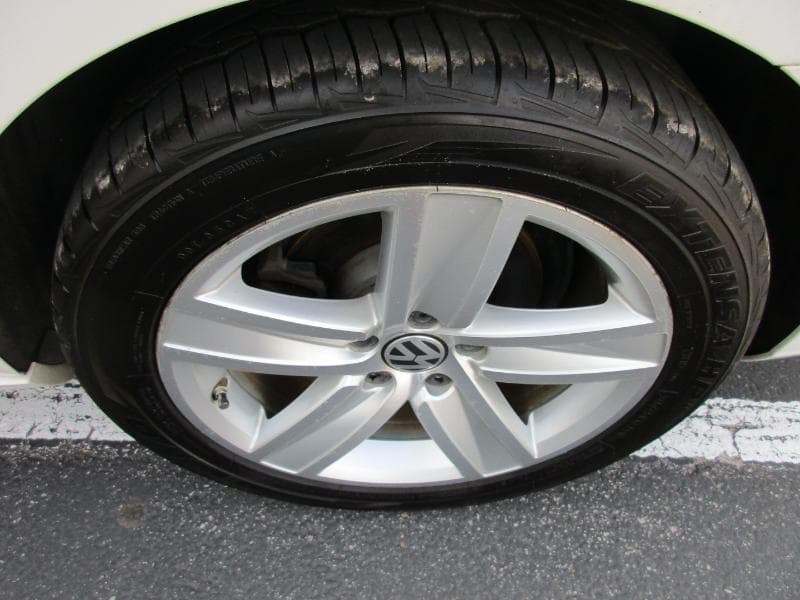 2014 VOLKSWAGEN CC - Image 37