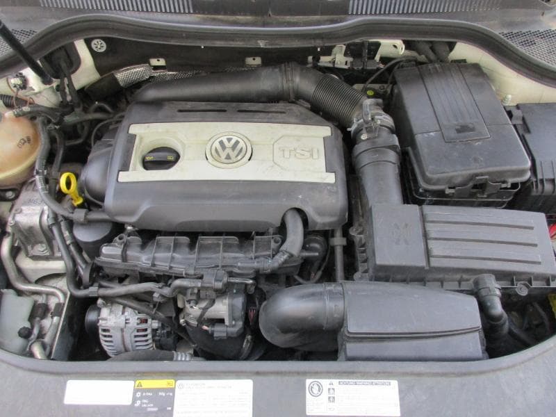 2014 VOLKSWAGEN CC - Image 39