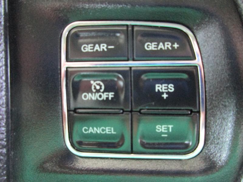 2021 RAM 1500 - Image 9