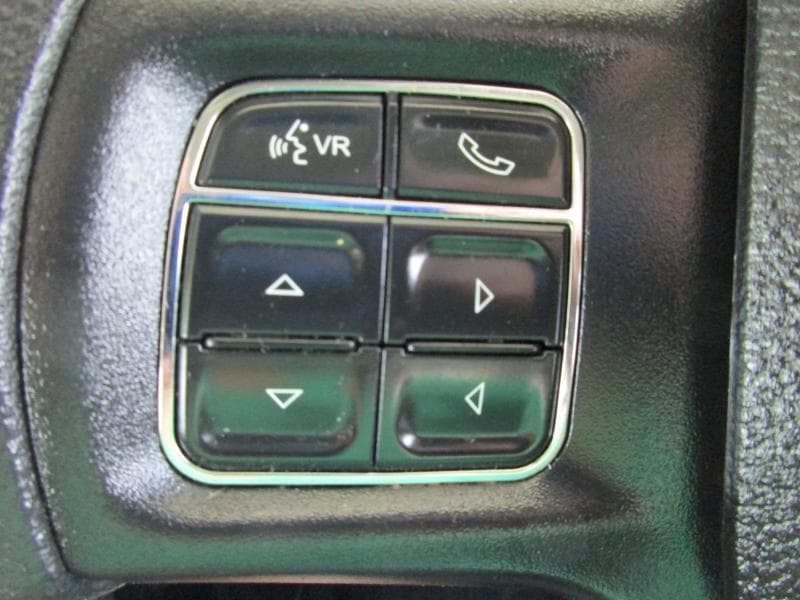 2021 RAM 1500 - Image 10