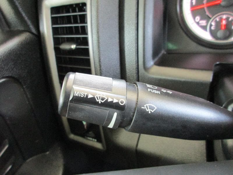 2021 RAM 1500 - Image 12