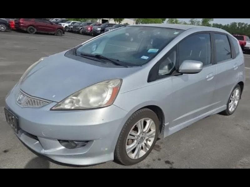 2011 HONDA Fit - Image 1