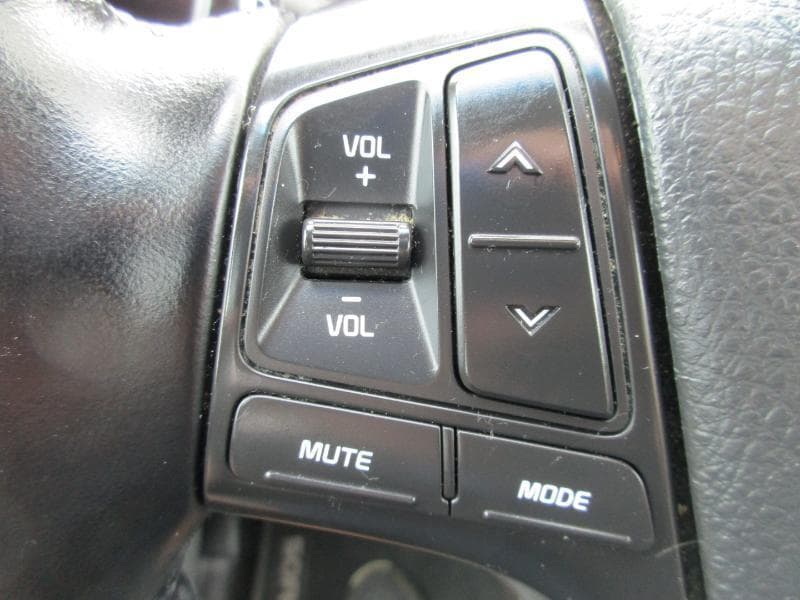 2014 KIA Sorento - Image 15