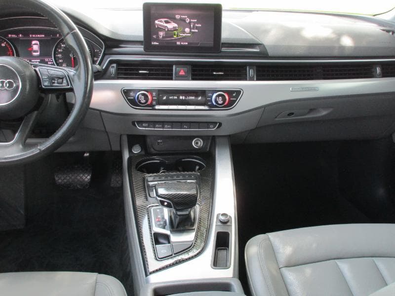 2018 AUDI A4 - Image 10