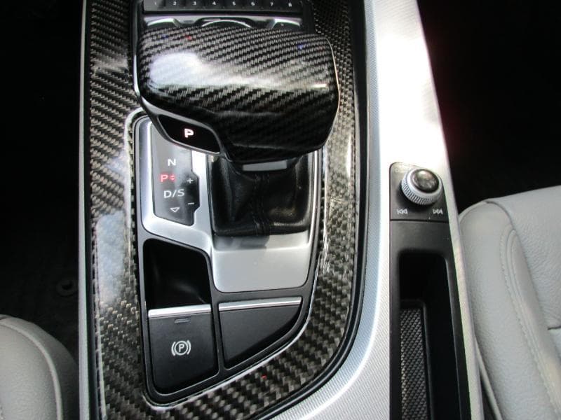 2018 AUDI A4 - Image 25