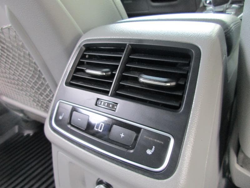 2018 AUDI A4 - Image 41