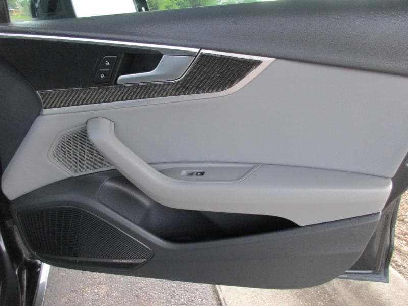 2018 AUDI A4 - Image 44