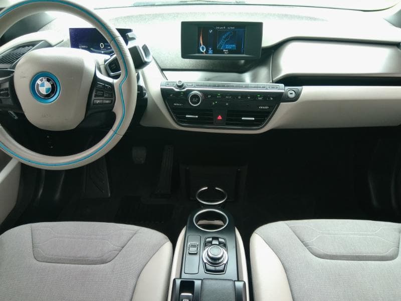 2014 BMW i3 - Image 9