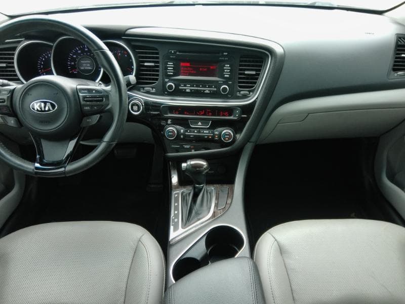 2014 KIA Optima - Image 10