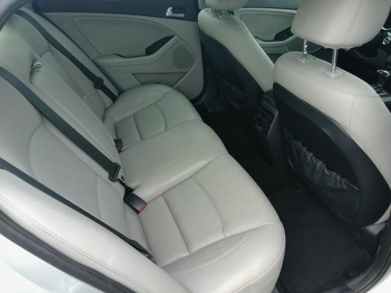 2014 KIA Optima - Image 31