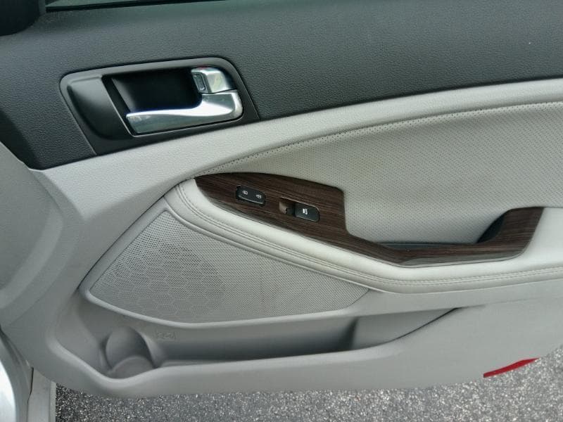 2014 KIA Optima - Image 33