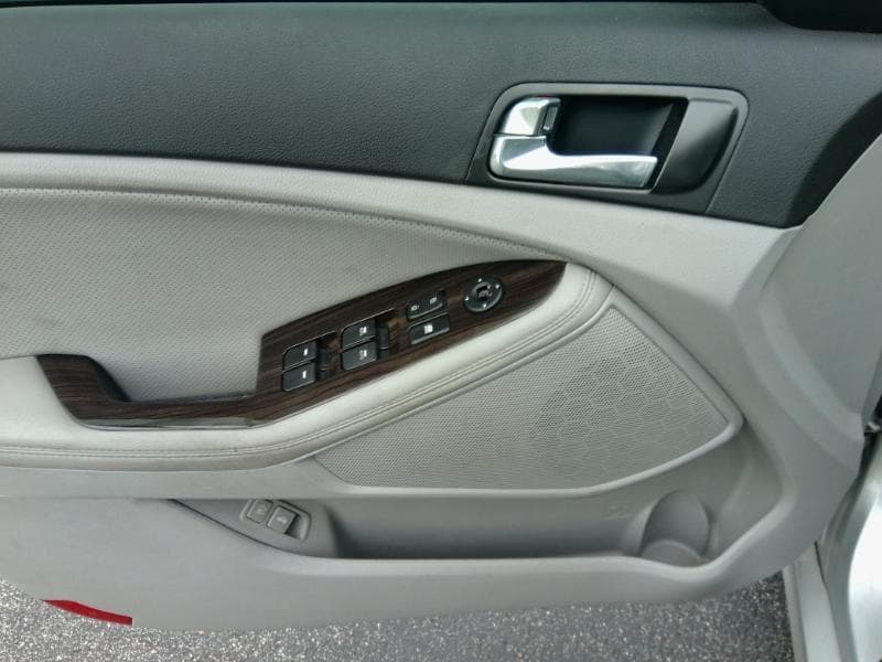 2014 KIA Optima - Image 36