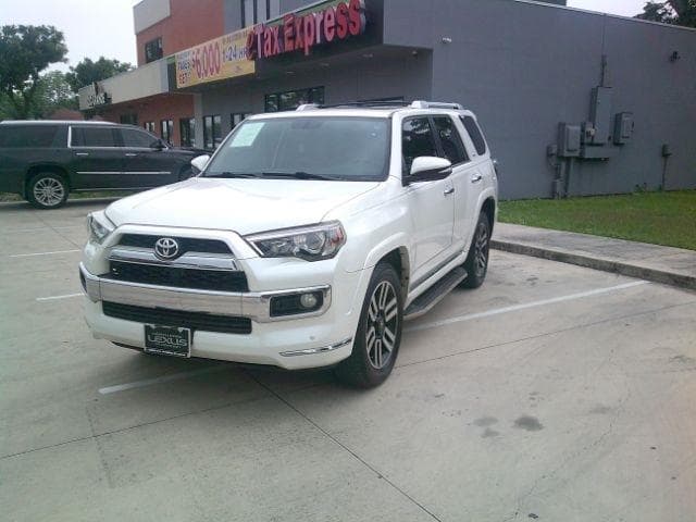 2018 Toyota 4Runner - Image 1