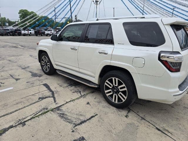 2018 TOYOTA 4Runner - Image 5