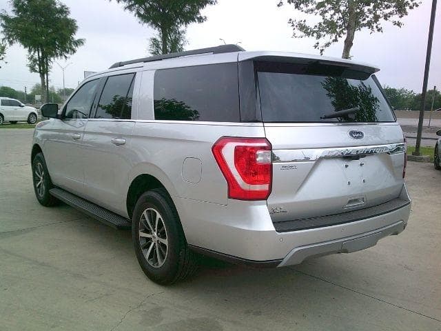 2019 Ford Expedition - Image 3