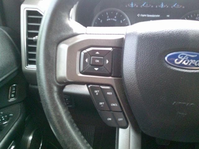 2019 Ford Expedition - Image 15