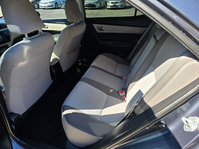 2017 TOYOTA Corolla - Image 9