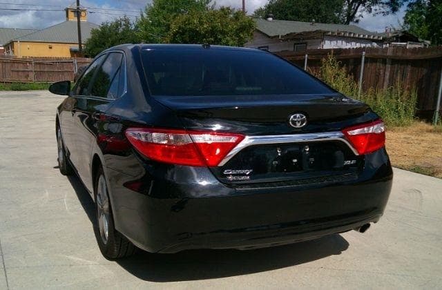 2016 Toyota Camry - Image 4