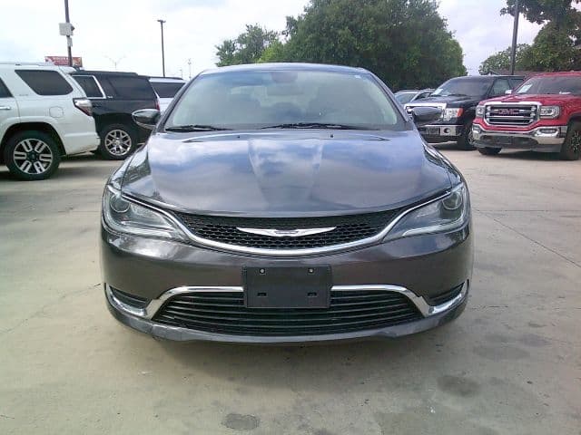 2016 CHRYSLER 200 - Image 2