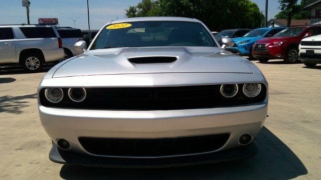 2022 Dodge Challenger - Image 2