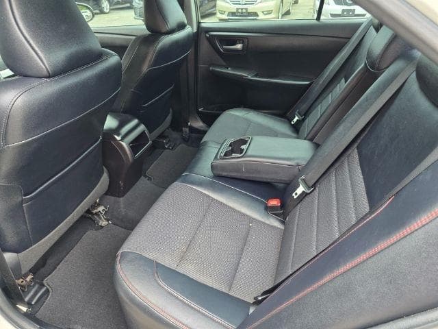 2017 TOYOTA Camry - Image 9