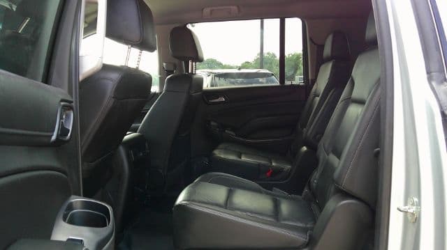 2018 CHEVROLET Suburban - Image 9