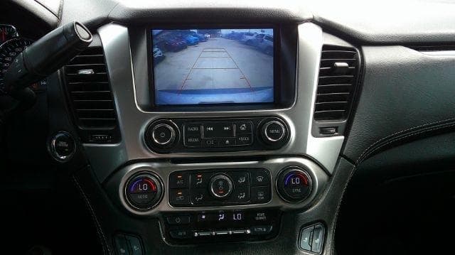 2018 CHEVROLET Suburban - Image 17