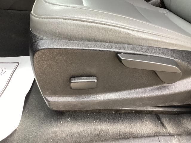 2019 CHEVROLET Colorado - Image 12